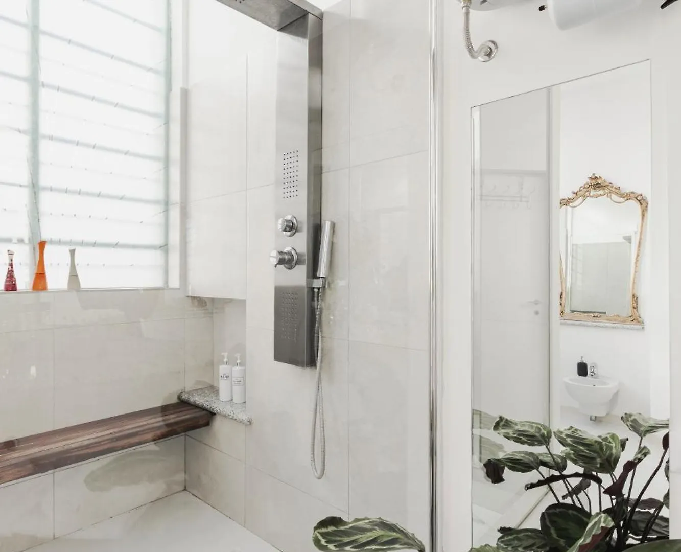 My Place Suite Apartment - Milano Navigli Bed and Breakfast