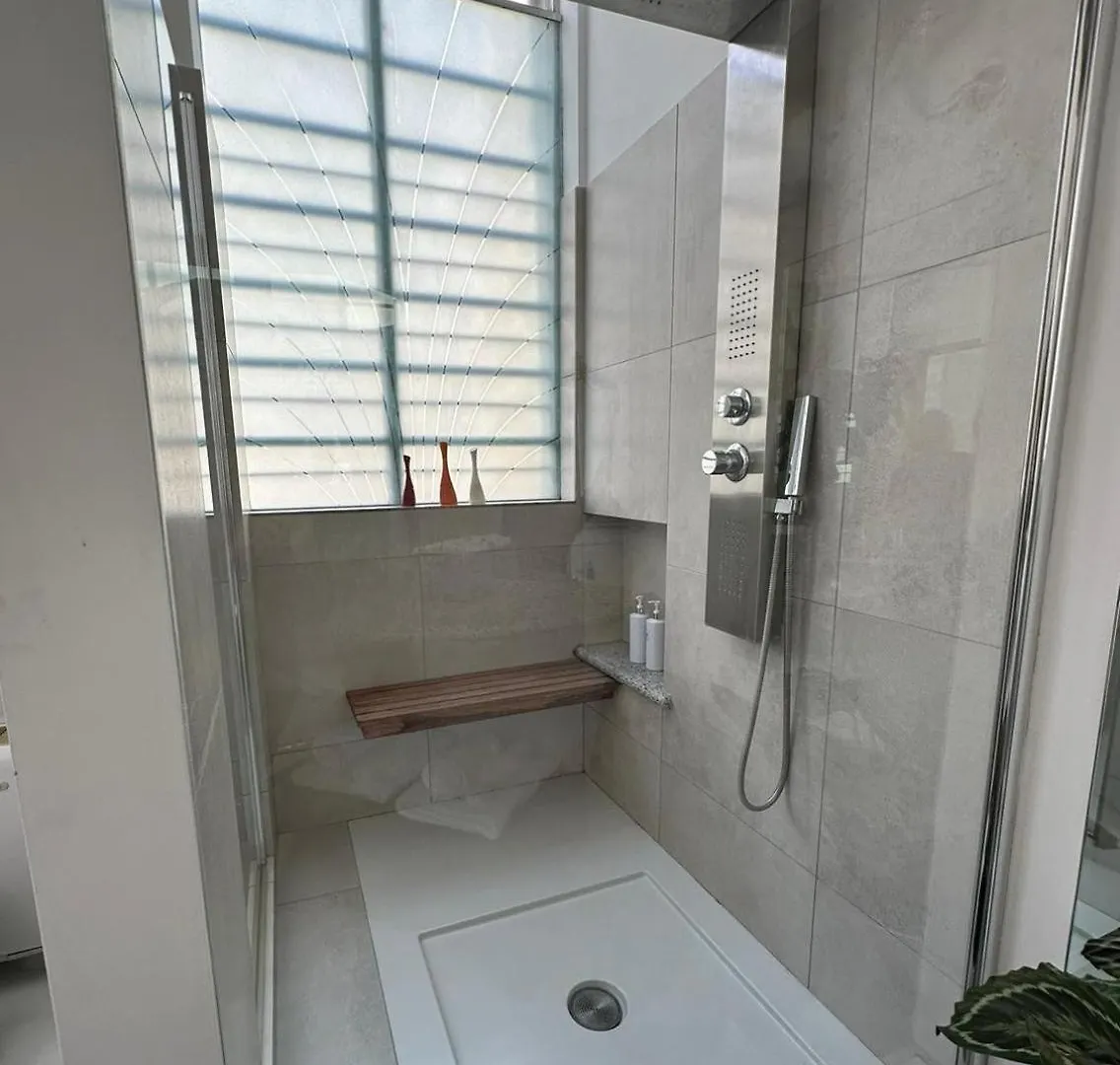 Bed and Breakfast My Place Suite Apartment - Milano Navigli