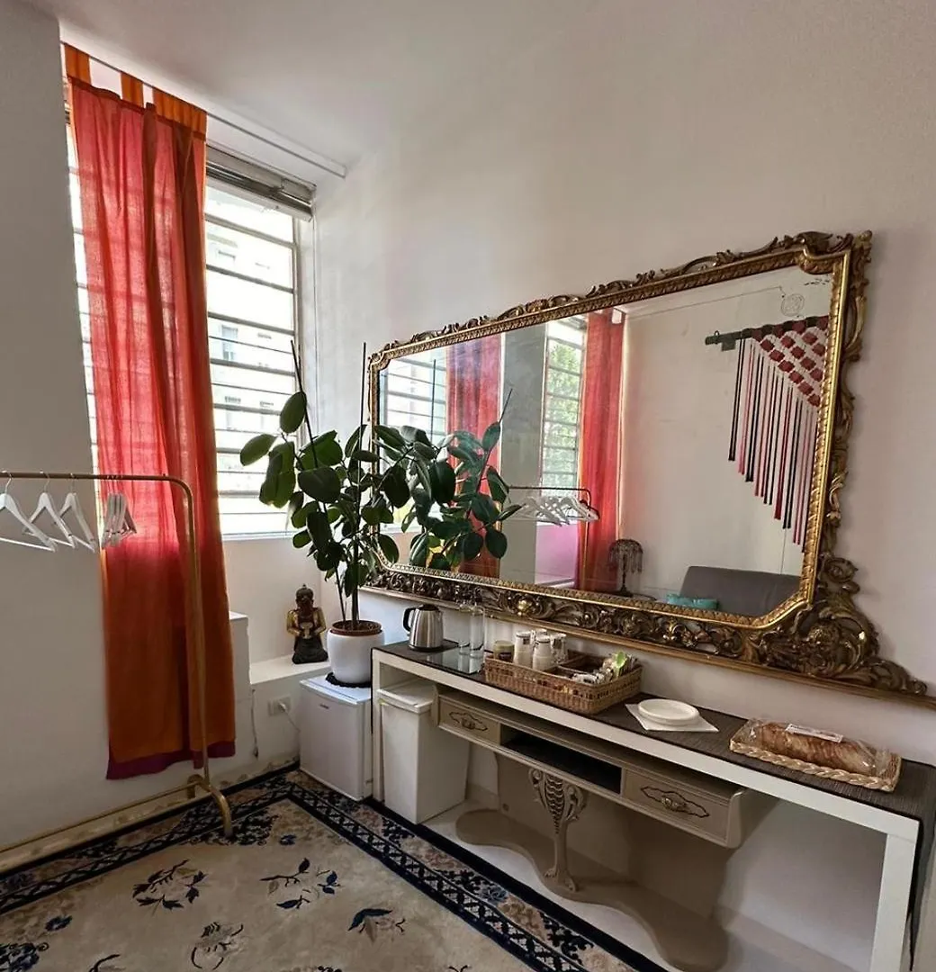 My Place Suite Apartment - Milano Navigli Bed and Breakfast Μιλάνο